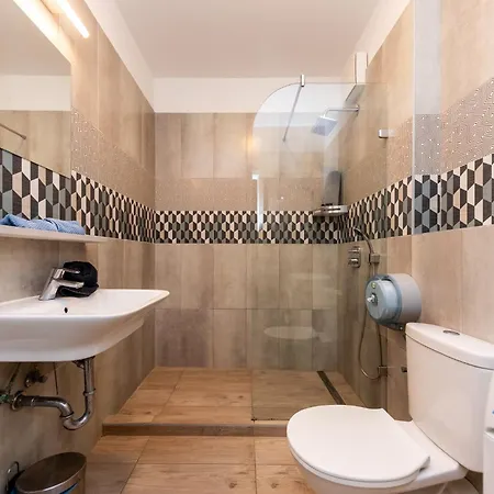 Apartmán Prime - Premium 2 Bedroom Family With Balcony - Free Parking *