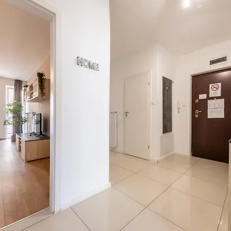 Apartman Prime - Premium 2 Bedroom Family With Balcony - Free Parking