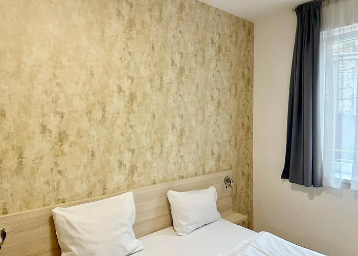 Prime - Premium 2 Bedroom Family With Balcony - Free Parking Apartament Budapesta